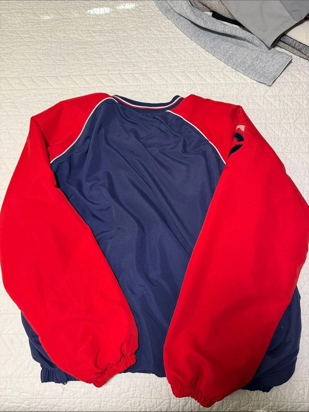 Genuine Merchandise sporty crewneck